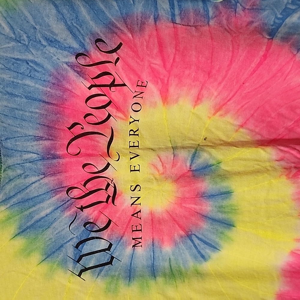 WE THE PEOPLE MEANS EVERYONE Spiral Tie Dye Short Sleeve Tee Mens L Pride LGBTQ - Picture 4 of 8